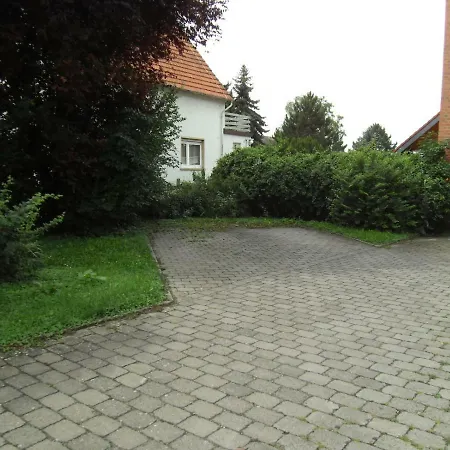 In Hahnheim, Rheinhessen Apartament